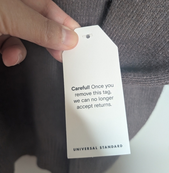 Universal Standard V Neck Sweater Purple Gray sz M (18-20) NWT - Picture 4 of 7